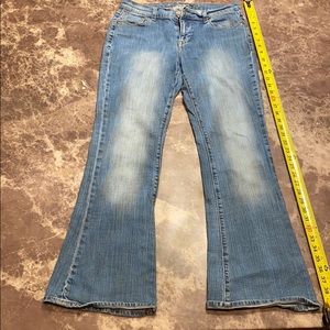 COPY - Old navy sweetheart jeans- light blue